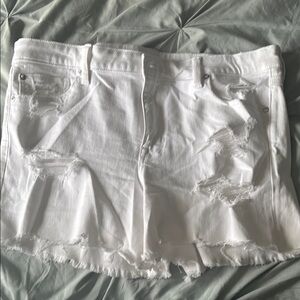 AE Next Level Ripped Denim Midi Short White Size 16